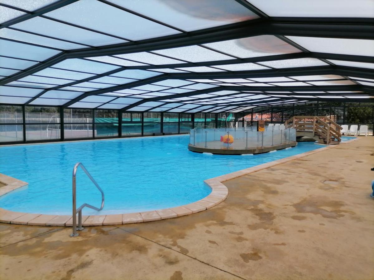 Mobil-Home Climatise Avec Piscine Aureilhan Kültér fotó